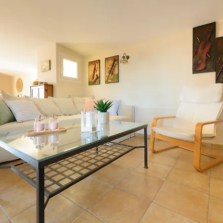 Holiday home Chale Con Terraza En La Costa