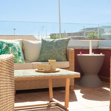 Prázdninový dům Chale Con Terraza En La Costa *